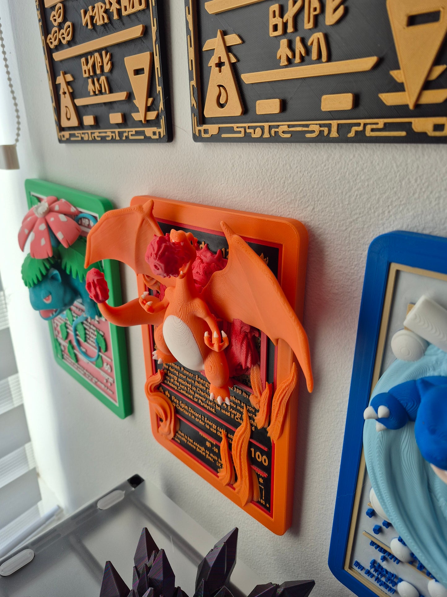 Charizard Pop-Out Detailed Card