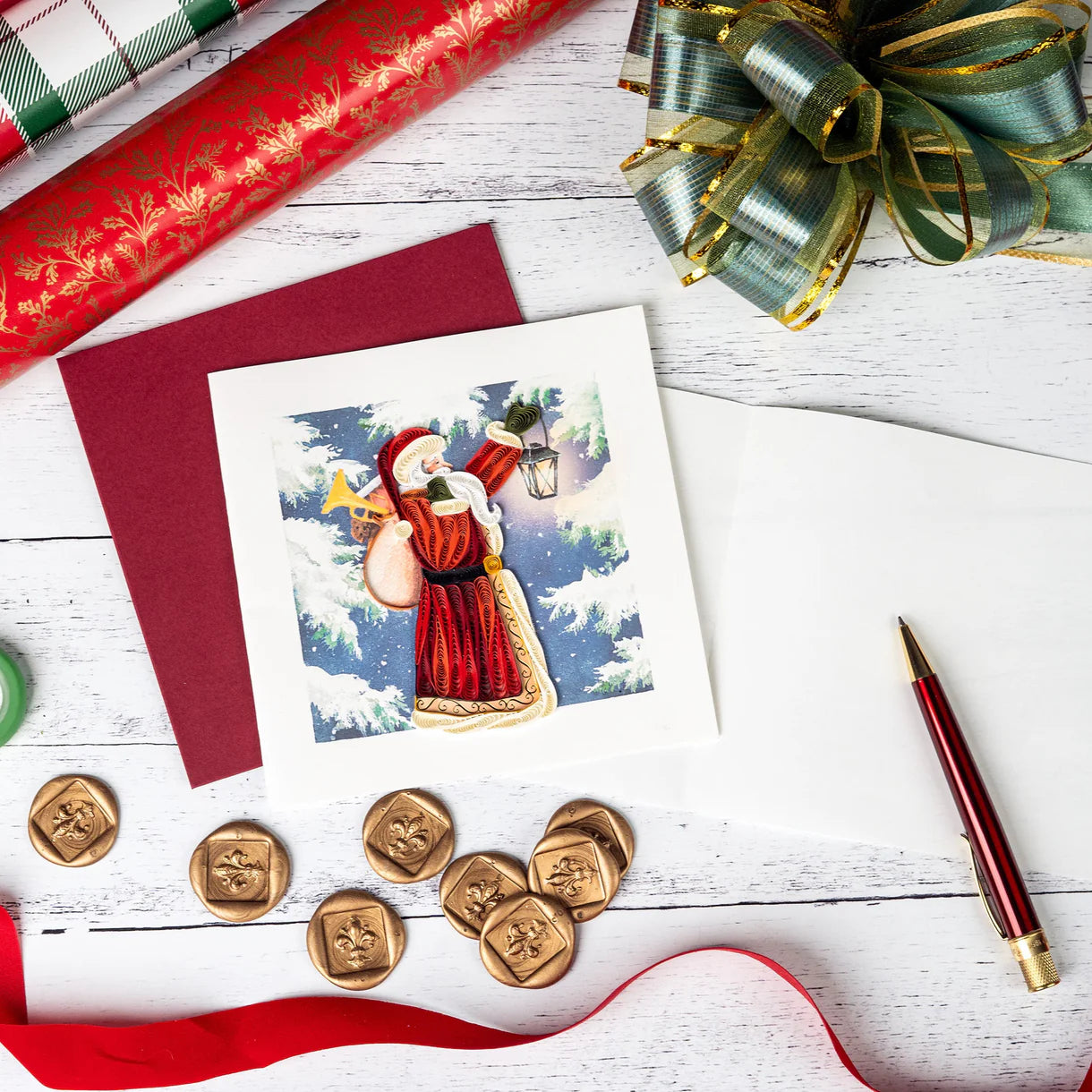 Vintage Santa Quilling Card