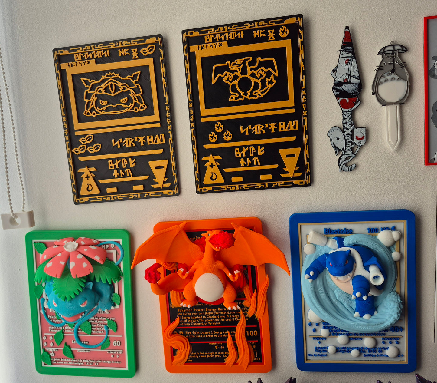 Charizard Pop-Out Detailed Card