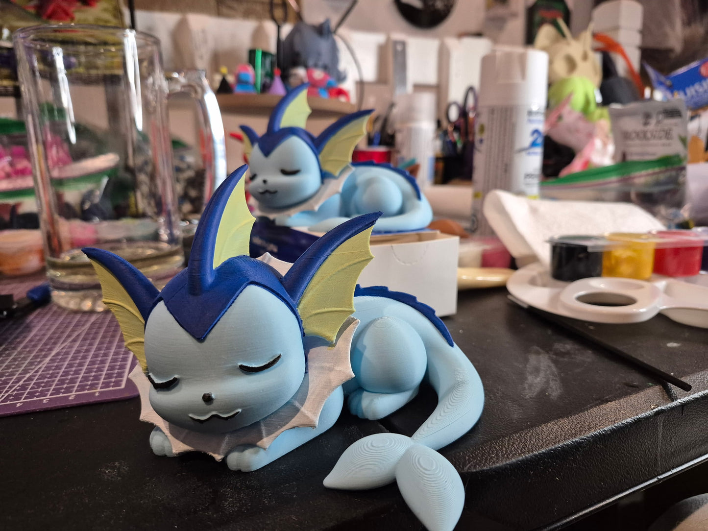 Sleeping Eeveelution & Pokemon Figures